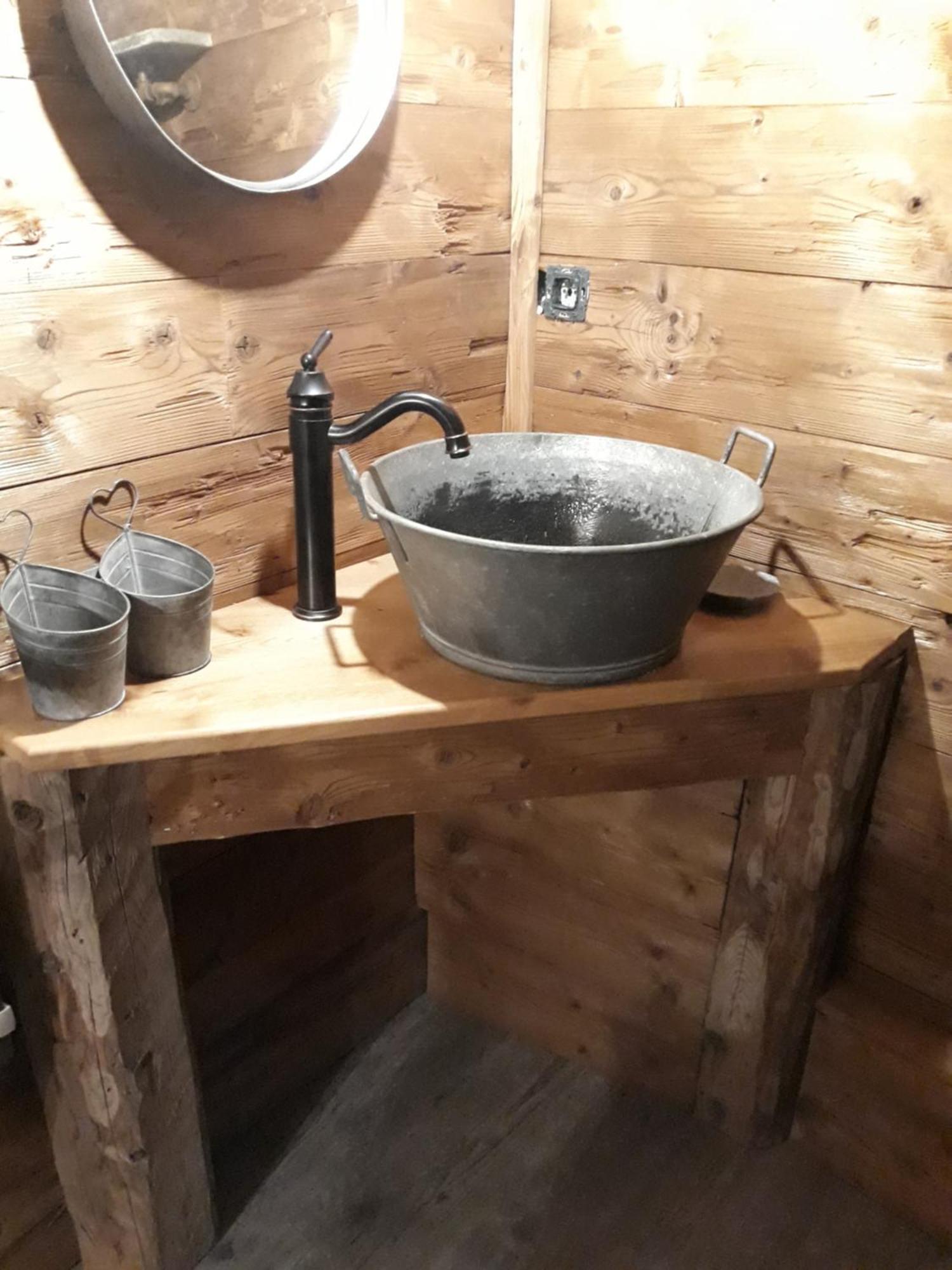 Bed and Breakfast L'Entre 2 Cols Saint-Martin-sur-le-Chambre Экстерьер фото